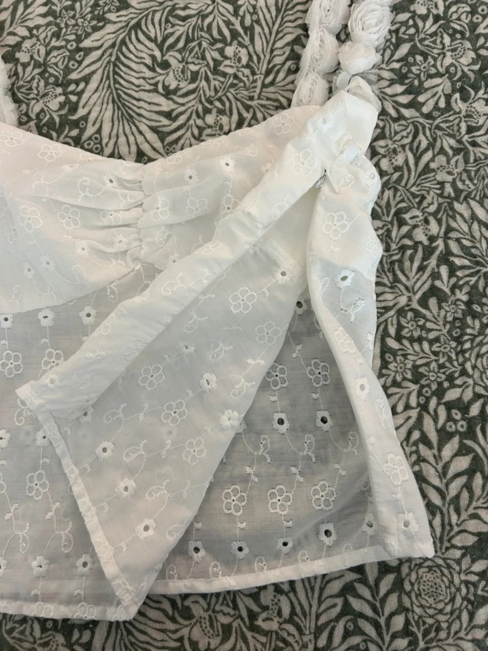 Princess Polly White Eyelet Rosette Strap Cropped Camisole - Picture 5 of 6